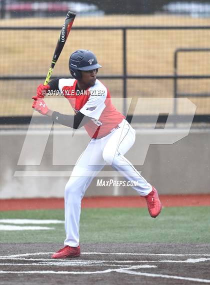 Thumbnail 2 in Grapevine Faith Christian vs Bishop Dunne (McLain/Cowart Invitational) photogallery.
