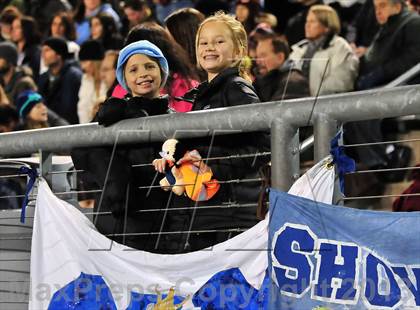 Thumbnail 2 in Corona del Mar vs. Garden Grove (CIF SS Southern Division Final) photogallery.