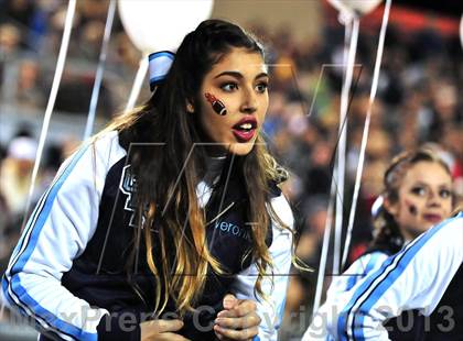 Thumbnail 1 in Corona del Mar vs. Garden Grove (CIF SS Southern Division Final) photogallery.