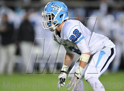 Thumbnail 1 in Corona del Mar vs. Garden Grove (CIF SS Southern Division Final) photogallery.