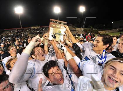 Thumbnail 1 in Corona del Mar vs. Garden Grove (CIF SS Southern Division Final) photogallery.