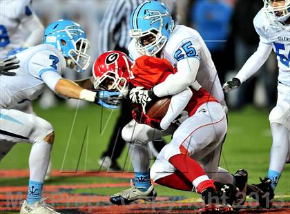Thumbnail 1 in Corona del Mar vs. Garden Grove (CIF SS Southern Division Final) photogallery.
