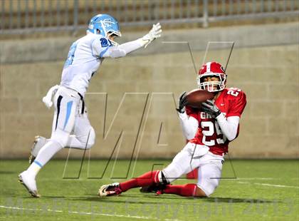 Thumbnail 1 in Corona del Mar vs. Garden Grove (CIF SS Southern Division Final) photogallery.