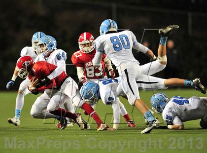 Thumbnail 2 in Corona del Mar vs. Garden Grove (CIF SS Southern Division Final) photogallery.