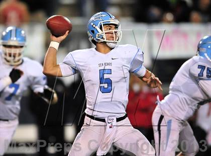 Thumbnail 2 in Corona del Mar vs. Garden Grove (CIF SS Southern Division Final) photogallery.