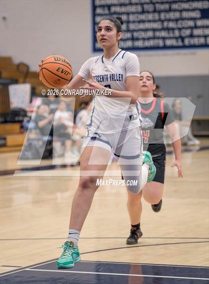 Thumbnail 2 in Pasadena @ Crescenta Valley photogallery.