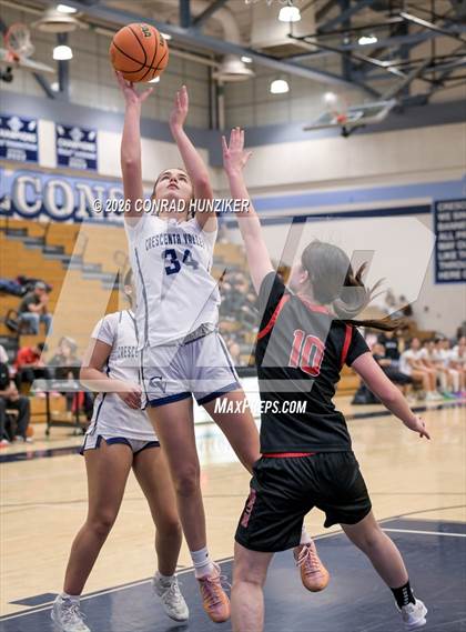 Thumbnail 1 in Pasadena @ Crescenta Valley photogallery.