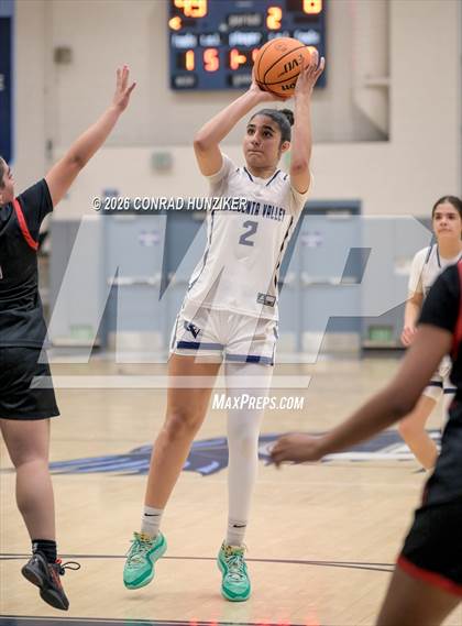 Thumbnail 2 in Pasadena @ Crescenta Valley photogallery.