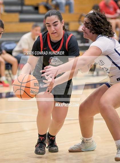 Thumbnail 2 in Pasadena @ Crescenta Valley photogallery.