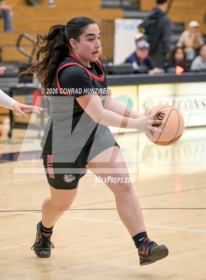 Thumbnail 1 in Pasadena @ Crescenta Valley photogallery.