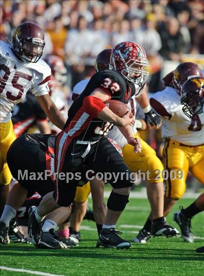 Thumbnail 3 in Loyola Academy vs Maine South (IHSA Class 8A Semi-Finals) photogallery.