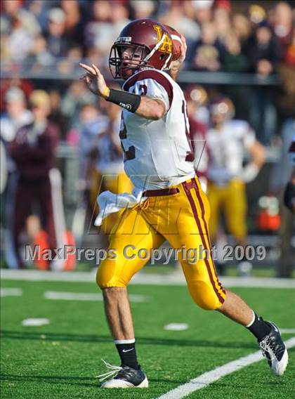 Thumbnail 3 in Loyola Academy vs Maine South (IHSA Class 8A Semi-Finals) photogallery.