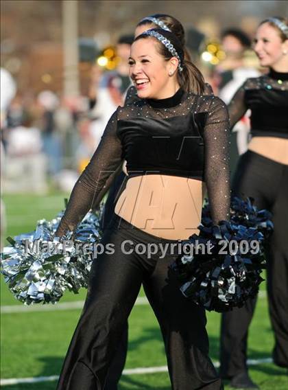 Thumbnail 2 in Loyola Academy vs Maine South (IHSA Class 8A Semi-Finals) photogallery.