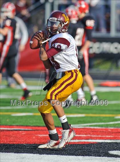 Thumbnail 1 in Loyola Academy vs Maine South (IHSA Class 8A Semi-Finals) photogallery.