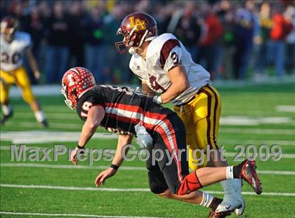 Thumbnail 1 in Loyola Academy vs Maine South (IHSA Class 8A Semi-Finals) photogallery.