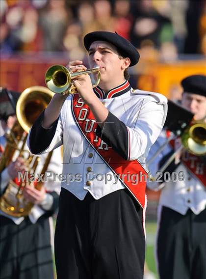 Thumbnail 2 in Loyola Academy vs Maine South (IHSA Class 8A Semi-Finals) photogallery.