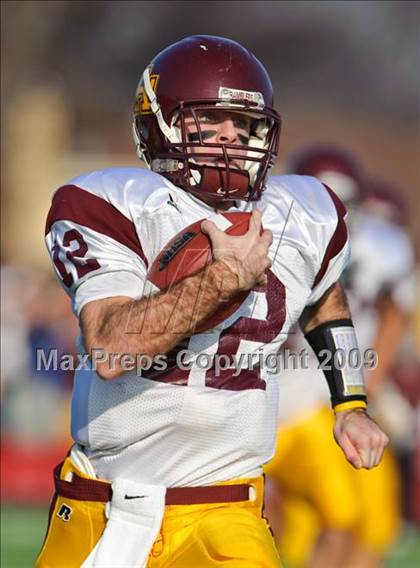 Thumbnail 1 in Loyola Academy vs Maine South (IHSA Class 8A Semi-Finals) photogallery.