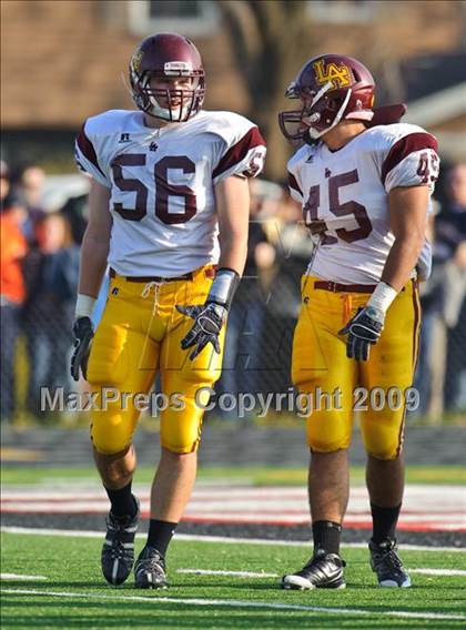 Thumbnail 2 in Loyola Academy vs Maine South (IHSA Class 8A Semi-Finals) photogallery.