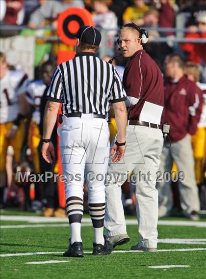 Thumbnail 2 in Loyola Academy vs Maine South (IHSA Class 8A Semi-Finals) photogallery.