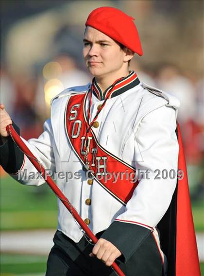 Thumbnail 2 in Loyola Academy vs Maine South (IHSA Class 8A Semi-Finals) photogallery.