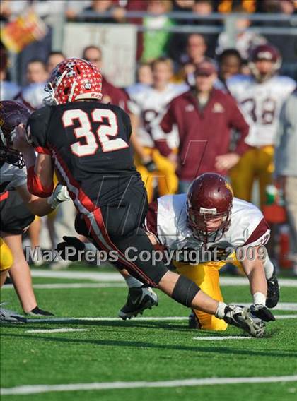 Thumbnail 1 in Loyola Academy vs Maine South (IHSA Class 8A Semi-Finals) photogallery.