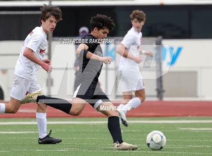 Thumbnail 3 in West Mesquite vs. Wakeland (UIL 5A Regional Final Playoff) photogallery.