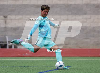 Thumbnail 1 in West Mesquite vs. Wakeland (UIL 5A Regional Final Playoff) photogallery.