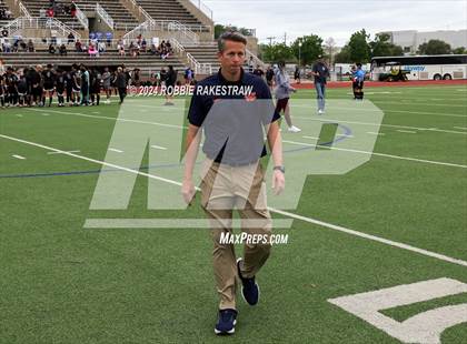Thumbnail 3 in West Mesquite vs. Wakeland (UIL 5A Regional Final Playoff) photogallery.