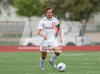 Thumbnail 3 in West Mesquite vs. Wakeland (UIL 5A Regional Final Playoff) photogallery.