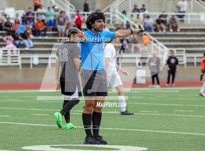 Thumbnail 2 in West Mesquite vs. Wakeland (UIL 5A Regional Final Playoff) photogallery.