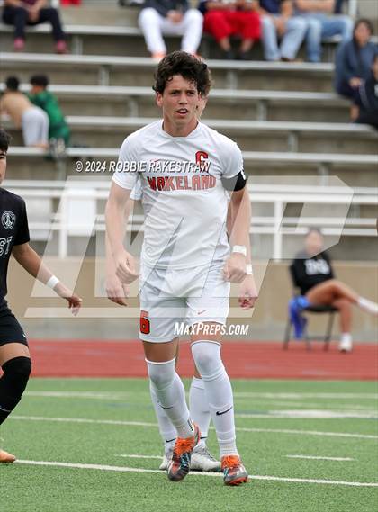 Thumbnail 1 in West Mesquite vs. Wakeland (UIL 5A Regional Final Playoff) photogallery.