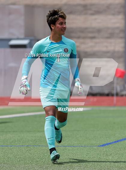 Thumbnail 1 in West Mesquite vs. Wakeland (UIL 5A Regional Final Playoff) photogallery.