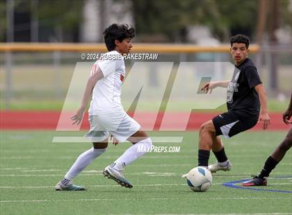 Thumbnail 1 in West Mesquite vs. Wakeland (UIL 5A Regional Final Playoff) photogallery.