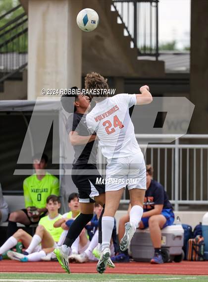 Thumbnail 2 in West Mesquite vs. Wakeland (UIL 5A Regional Final Playoff) photogallery.