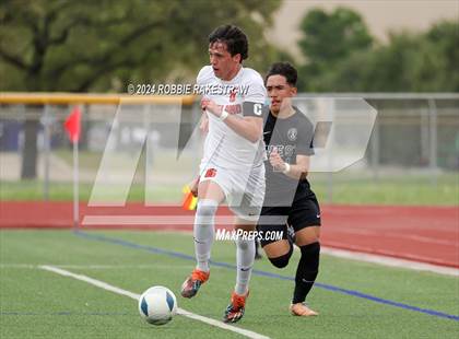 Thumbnail 3 in West Mesquite vs. Wakeland (UIL 5A Regional Final Playoff) photogallery.