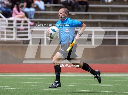 Thumbnail 3 in West Mesquite vs. Wakeland (UIL 5A Regional Final Playoff) photogallery.
