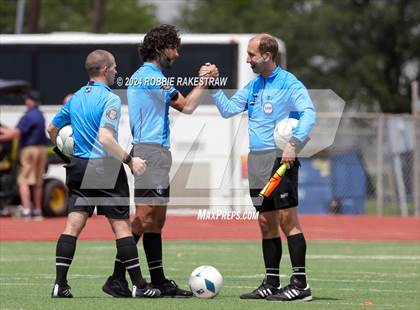 Thumbnail 2 in West Mesquite vs. Wakeland (UIL 5A Regional Final Playoff) photogallery.