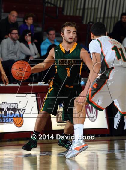 Thumbnail 2 in Brea Olinda @ Poly (MaxPreps Holiday Classic) photogallery.