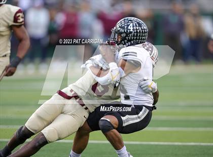 Thumbnail 1 in Summer Creek vs. Steele (UIL Football 6A DII Semifinal) photogallery.