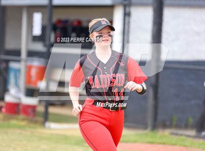 Thumbnail 3 in James Madison vs Osbourn Park (VHSL Class 6 Semifinal) photogallery.