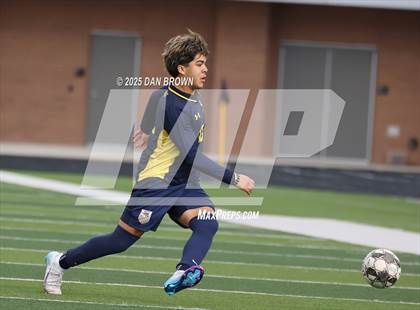 Thumbnail 2 in Community vs Pine Tree (UIL 4A D1 Regional Semis) photogallery.