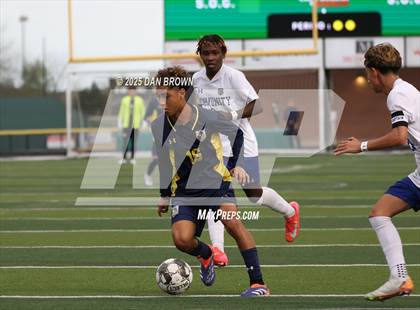 Thumbnail 1 in Community vs Pine Tree (UIL 4A D1 Regional Semis) photogallery.