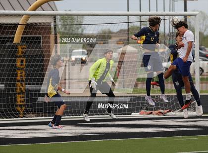 Thumbnail 2 in Community vs Pine Tree (UIL 4A D1 Regional Semis) photogallery.