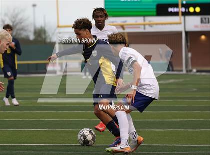 Thumbnail 3 in Community vs Pine Tree (UIL 4A D1 Regional Semis) photogallery.