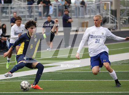 Thumbnail 2 in Community vs Pine Tree (UIL 4A D1 Regional Semis) photogallery.