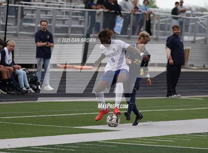 Thumbnail 2 in Community vs Pine Tree (UIL 4A D1 Regional Semis) photogallery.