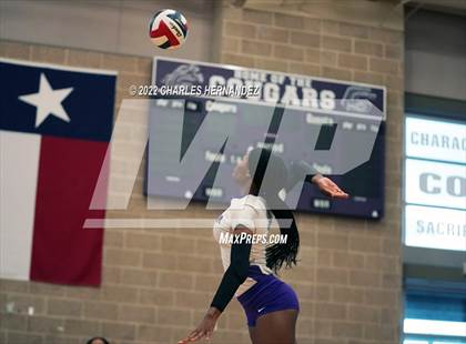 Thumbnail 2 in Episcopal vs Fulshear (College Station High School) photogallery.