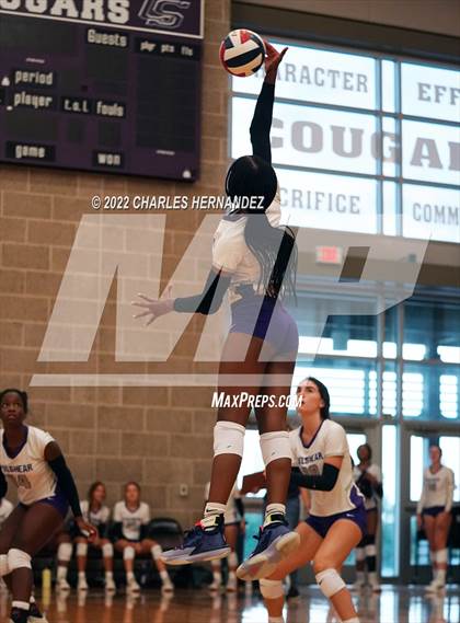 Thumbnail 1 in Episcopal vs Fulshear (College Station High School) photogallery.