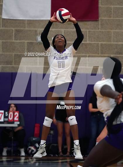 Thumbnail 2 in Episcopal vs Fulshear (College Station High School) photogallery.