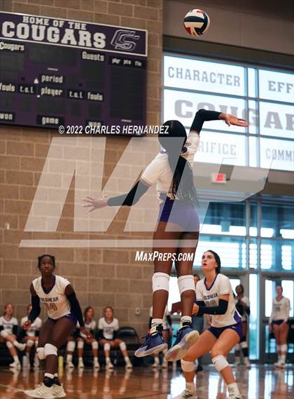 Thumbnail 3 in Episcopal vs Fulshear (College Station High School) photogallery.